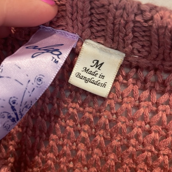 Sweater - Picture 2 of 2